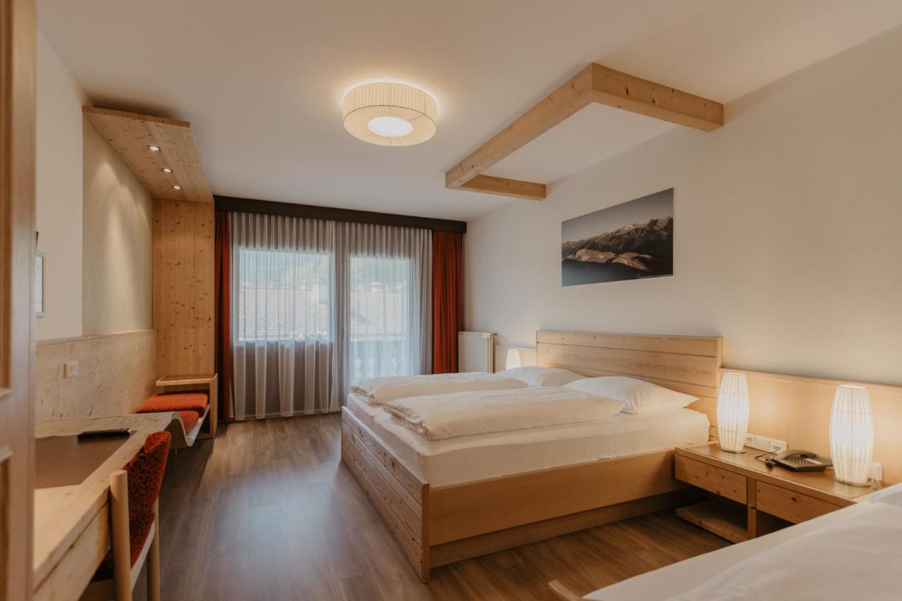 Parkhotel Matrei Матрай-на-Бреннере Экстерьер фото